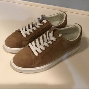 Womens Tan Sneakers - Sz 9